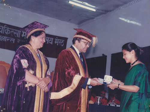 MD Gold Medal 1998
